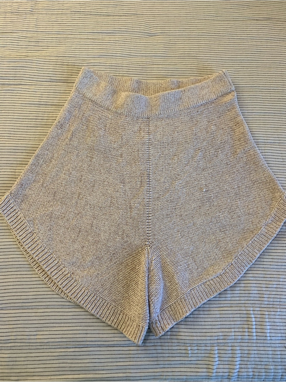 Free People Beach Oatmeal Knit Shorts 100% Cotton | Size L